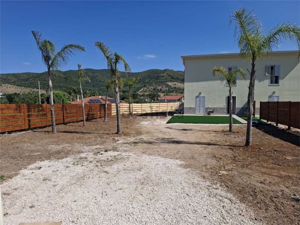 casa indipendente in vendita a Castellabate in zona Alano