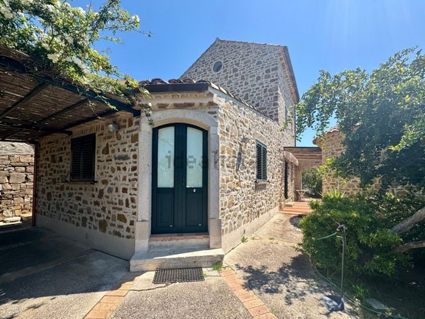 casa indipendente in vendita a Castellabate in zona San Marco