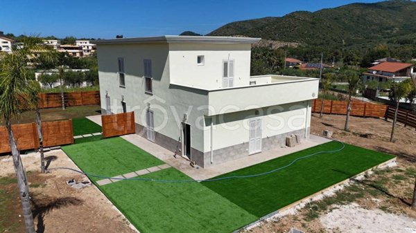 casa indipendente in vendita a Castellabate in zona Alano