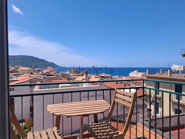 appartamento in vendita a Castellabate in zona Santa Maria