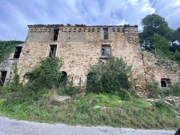 terreno agricolo in vendita a Castellabate in zona Licosa