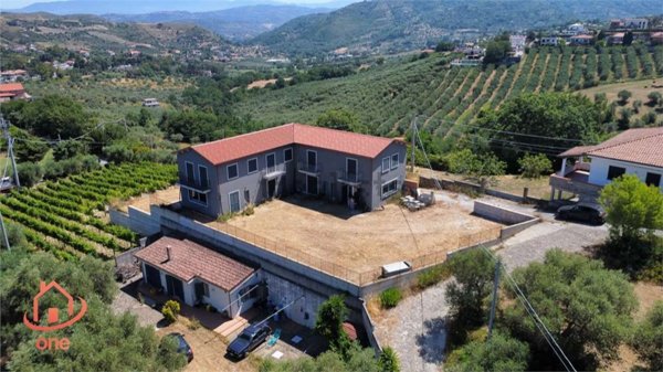 appartamento in vendita a Castellabate in zona Santa Maria