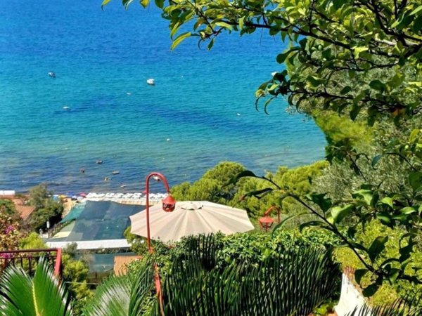 casa indipendente in vendita a Castellabate