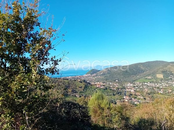 terreno in vendita a Castellabate