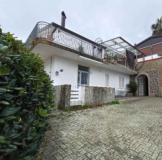 appartamento in vendita a Castellabate in zona Santa Maria