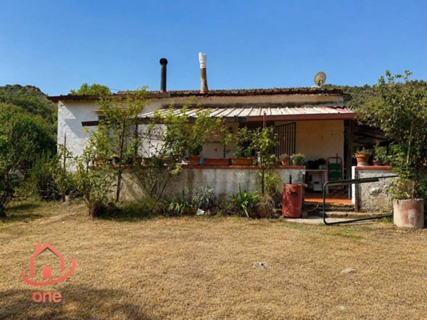 casa indipendente in vendita a Castellabate in zona Santa Maria