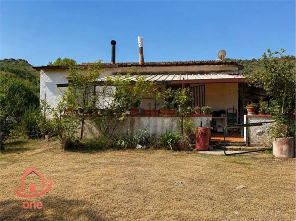 casa indipendente in vendita a Castellabate in zona Alano