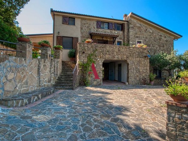 casa indipendente in vendita a Castellabate