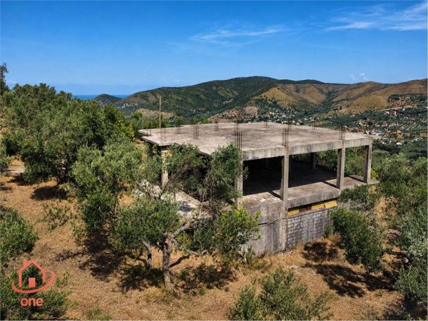 casa indipendente in vendita a Castellabate