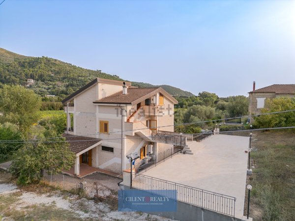 appartamento in vendita a Castellabate