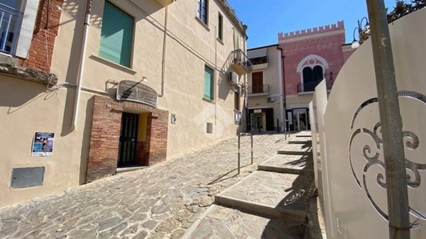 appartamento in vendita a Castellabate in zona Santa Maria