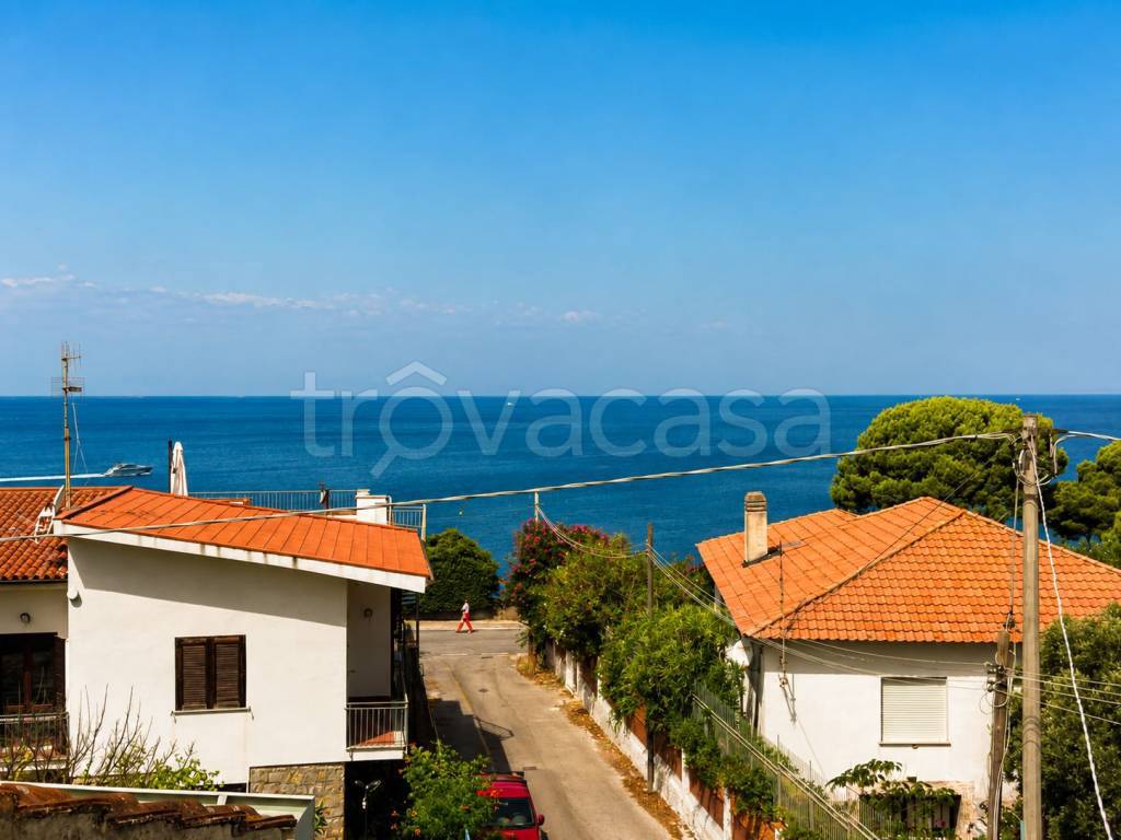 casa indipendente in vendita a Castellabate in zona San Marco