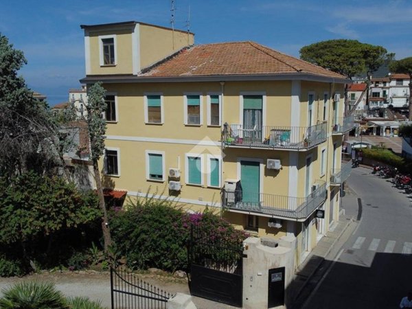 appartamento in vendita a Castellabate in zona Santa Maria