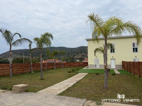 casa indipendente in vendita a Castellabate in zona Alano