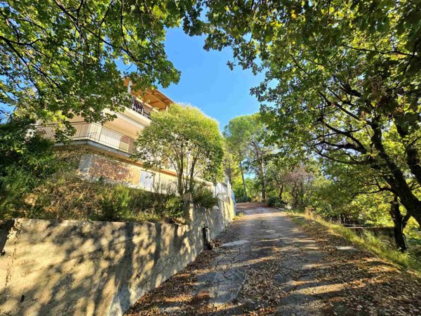 casa indipendente in vendita a Castellabate in zona Alano