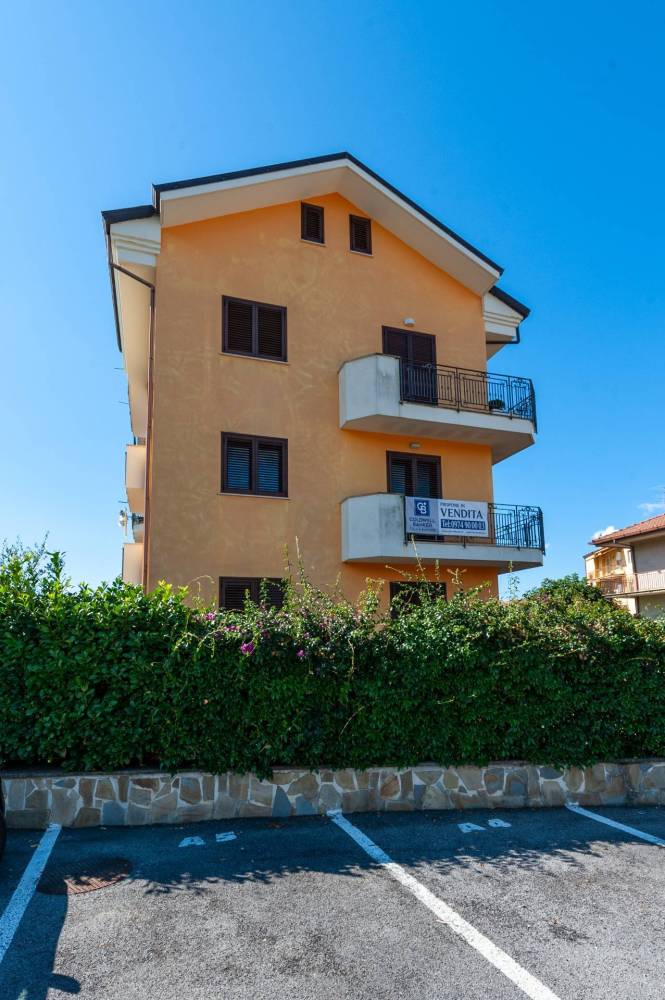 appartamento in vendita a Castelnuovo Cilento in zona Velina