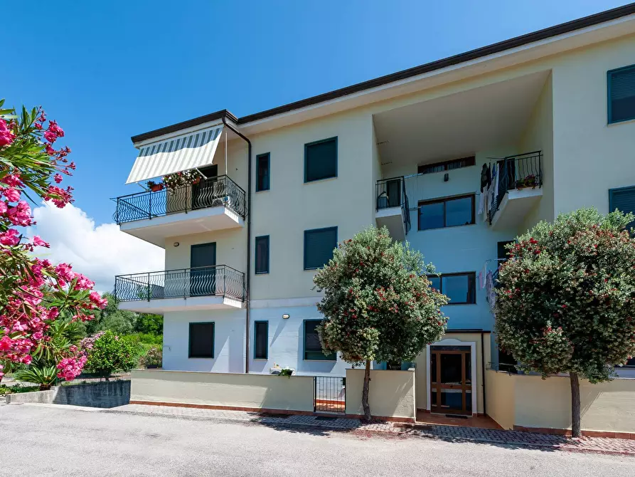 appartamento in vendita a Castelnuovo Cilento in zona Velina