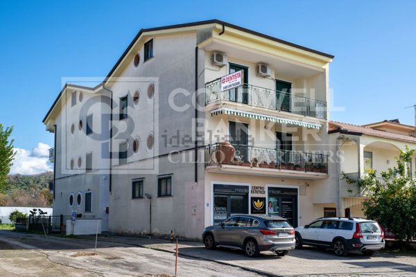 appartamento in vendita a Castelnuovo Cilento in zona Velina