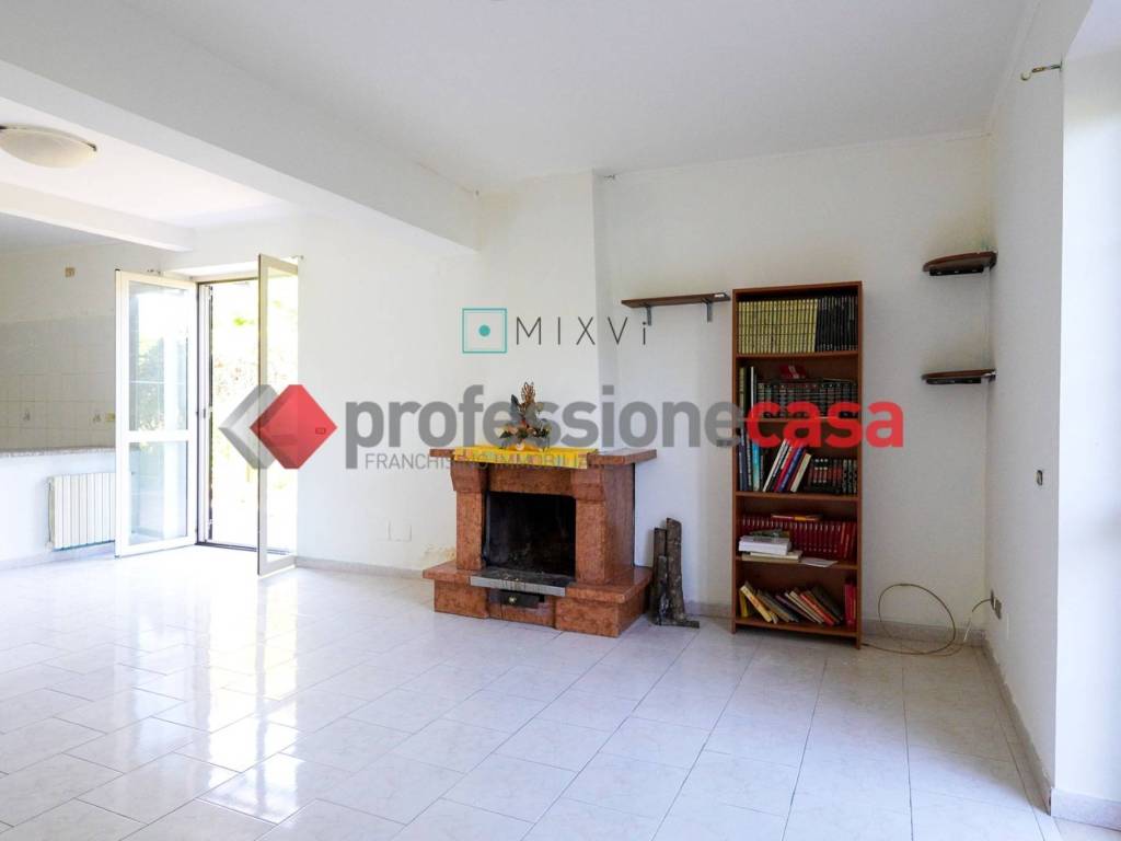appartamento in vendita a Castelnuovo Cilento