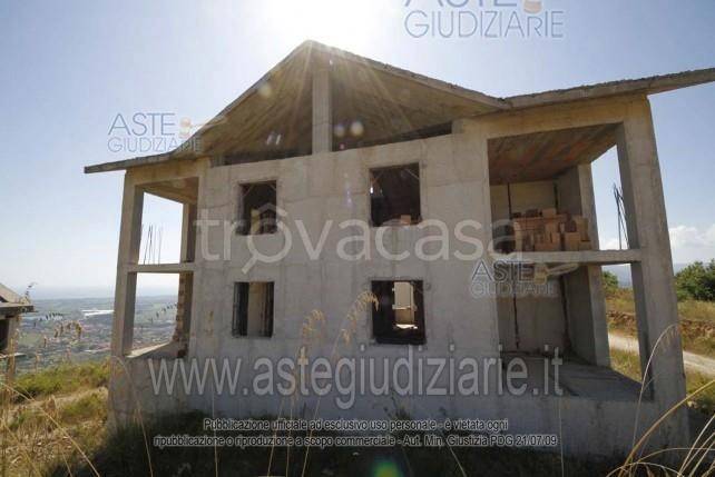 terreno edificabile in vendita a Castelnuovo Cilento