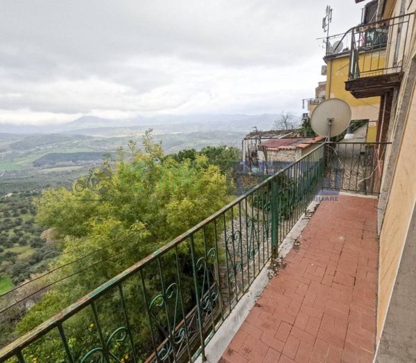 appartamento in vendita a Castelnuovo Cilento