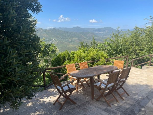 appartamento in vendita a Castelnuovo Cilento