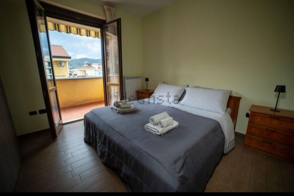 esavano in vendita a Castelnuovo Cilento in zona Velina