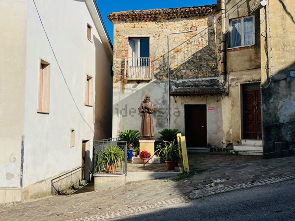 appartamento in vendita a Castelnuovo Cilento