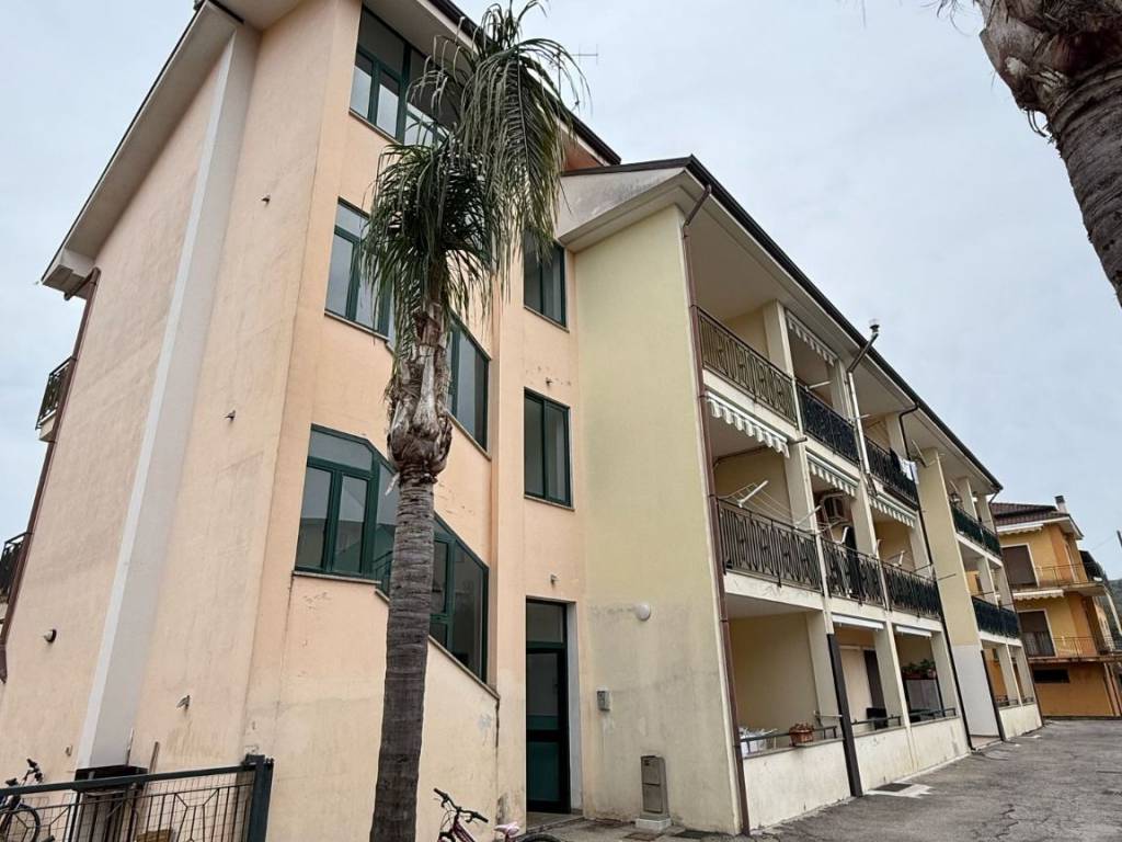appartamento in vendita a Castelnuovo Cilento in zona Velina