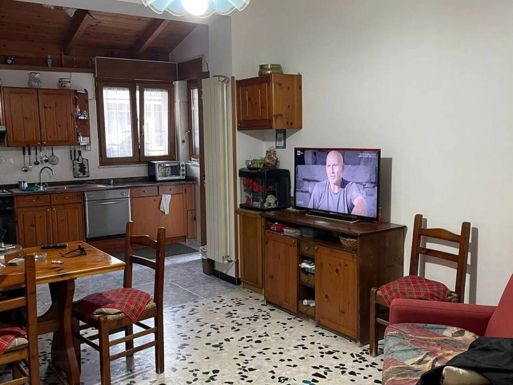 appartamento in vendita a Castelnuovo Cilento