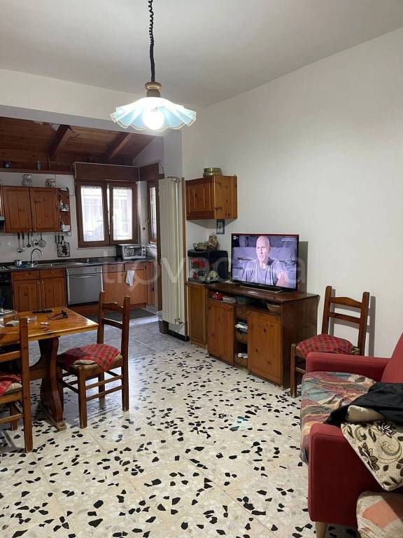 appartamento in vendita a Castelnuovo Cilento
