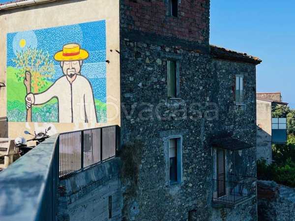 appartamento in vendita a Castelnuovo Cilento in zona Velina