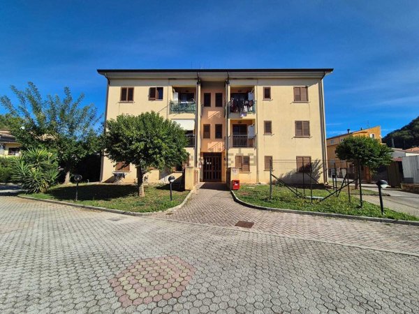 appartamento in vendita a Castelnuovo Cilento in zona Velina