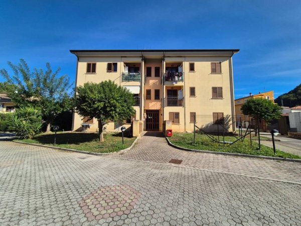 appartamento in vendita a Castelnuovo Cilento in zona Velina