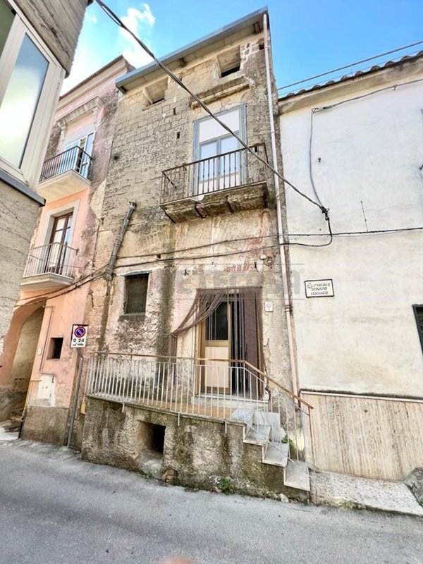 casa indipendente in vendita a Castel San Giorgio