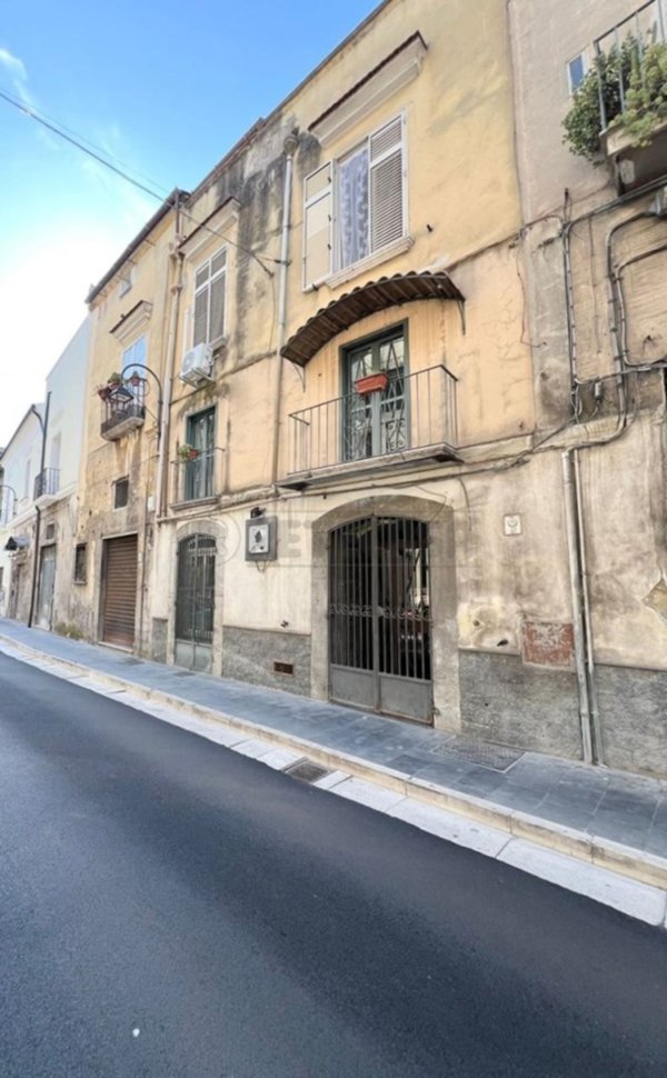 casa indipendente in vendita a Castel San Giorgio