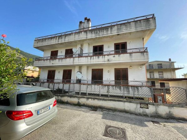 casa indipendente in vendita a Castel San Giorgio in zona Lanzara