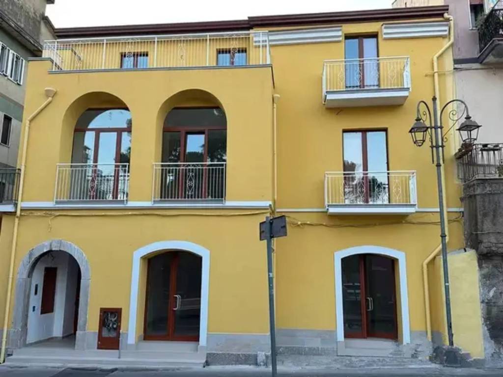 negozio in vendita a Castel San Giorgio