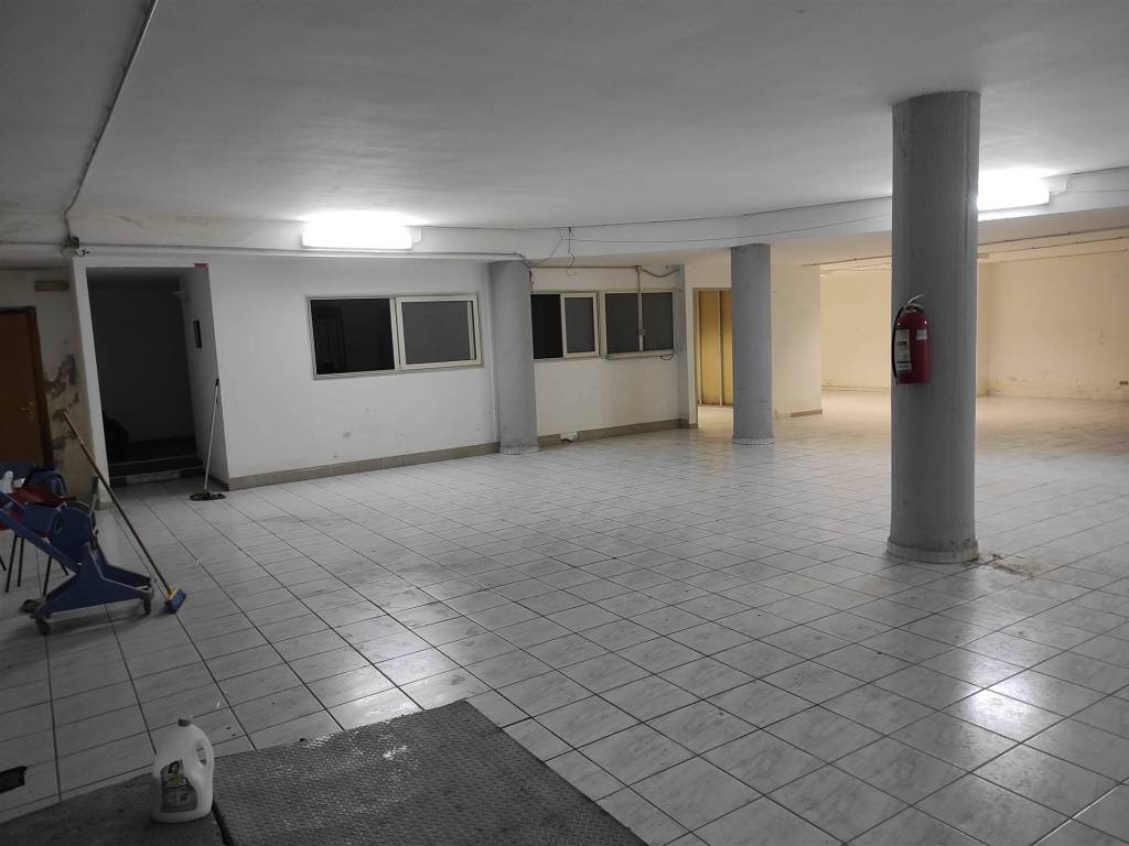 locale commerciale in vendita a Castel San Giorgio in zona Lanzara