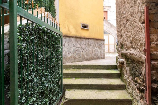 casa indipendente in vendita a Castel San Giorgio