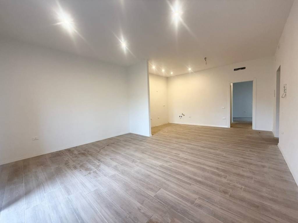 intera palazzina in vendita a Castel San Giorgio in zona Lanzara