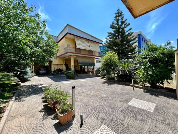 casa indipendente in vendita a Castel San Giorgio