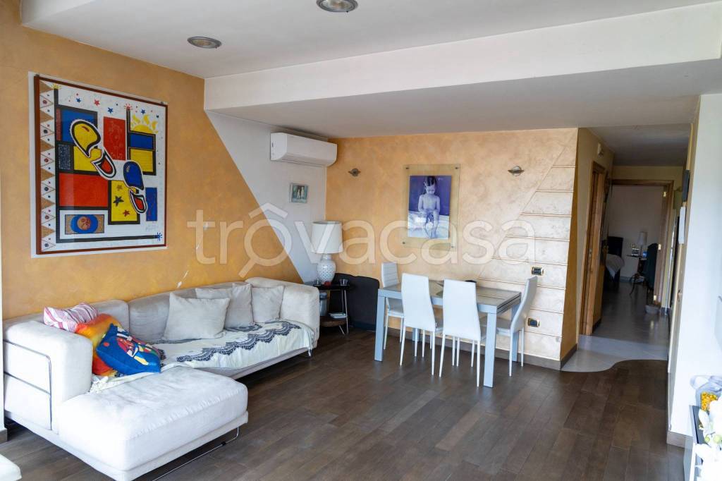 casa indipendente in vendita a Castel San Giorgio