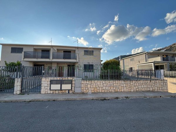 casa indipendente in vendita a Castel San Giorgio