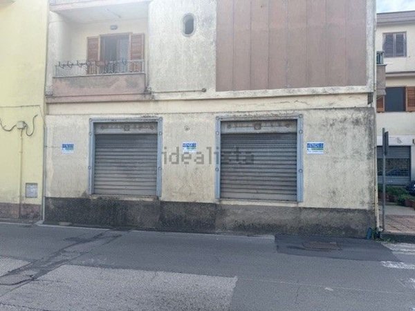 locale commerciale in vendita a Castel San Giorgio