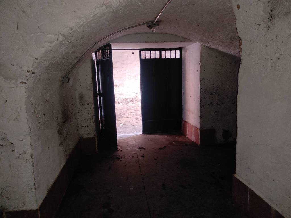 locale commerciale in vendita a Castel San Giorgio