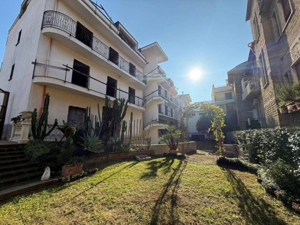 intera palazzina in vendita a Castel San Giorgio