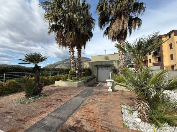 casa indipendente in vendita a Castel San Giorgio