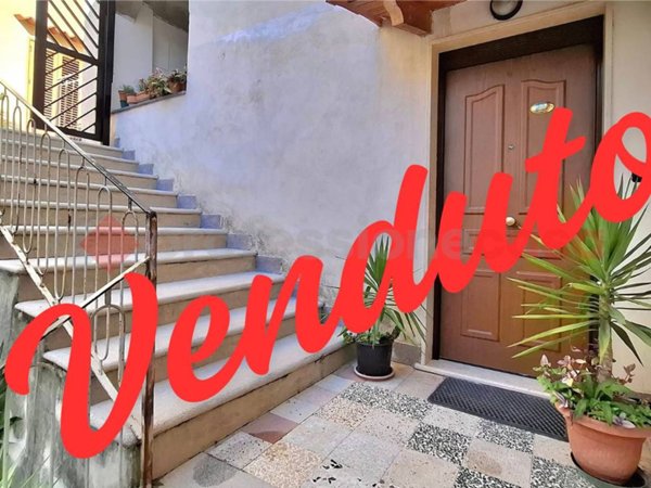 casa indipendente in vendita a Castel San Giorgio in zona Cortedomini