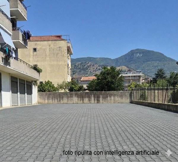 ufficio in vendita a Castel San Giorgio in zona Cortedomini
